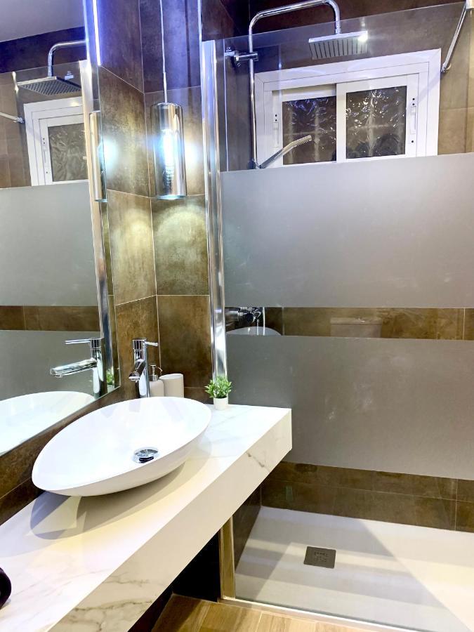 Apartamento Premium Con Piscina - Recepcion 24 Hs Benalmadena Luaran gambar