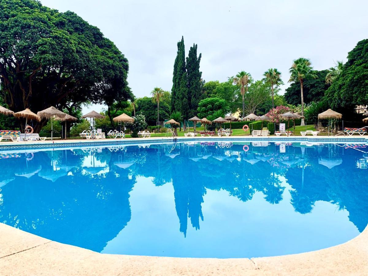 Apartamento Premium Con Piscina - Recepcion 24 Hs Benalmadena Luaran gambar